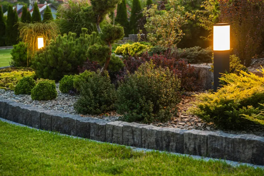 outlet wires repair outdoor lighting